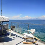 - Del Maggiore Villa Sorrento