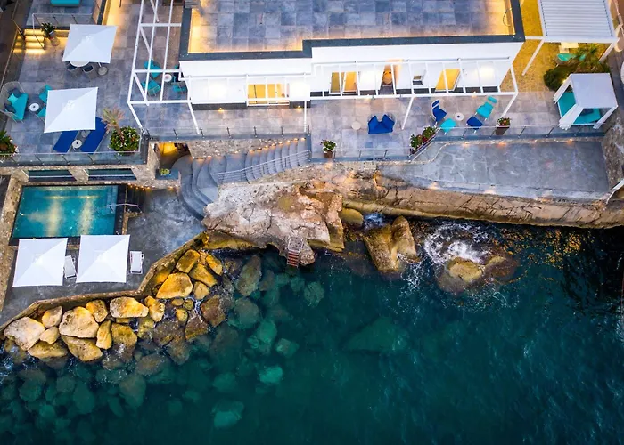 - Del Maggiore * Sorrento