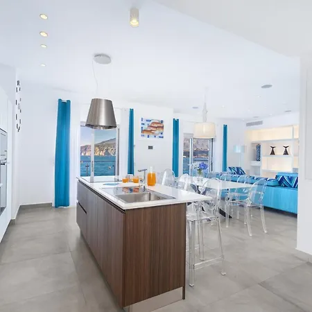 - Del Mare Villa *