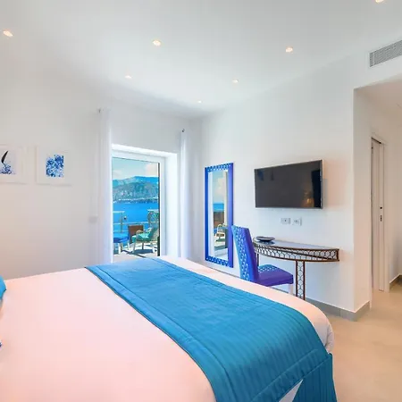 - Del Maggiore Villa