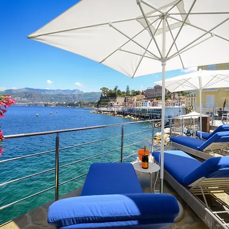 - Del Maggiore Villa *